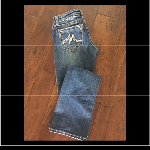 Sold - Picture 2 of 4